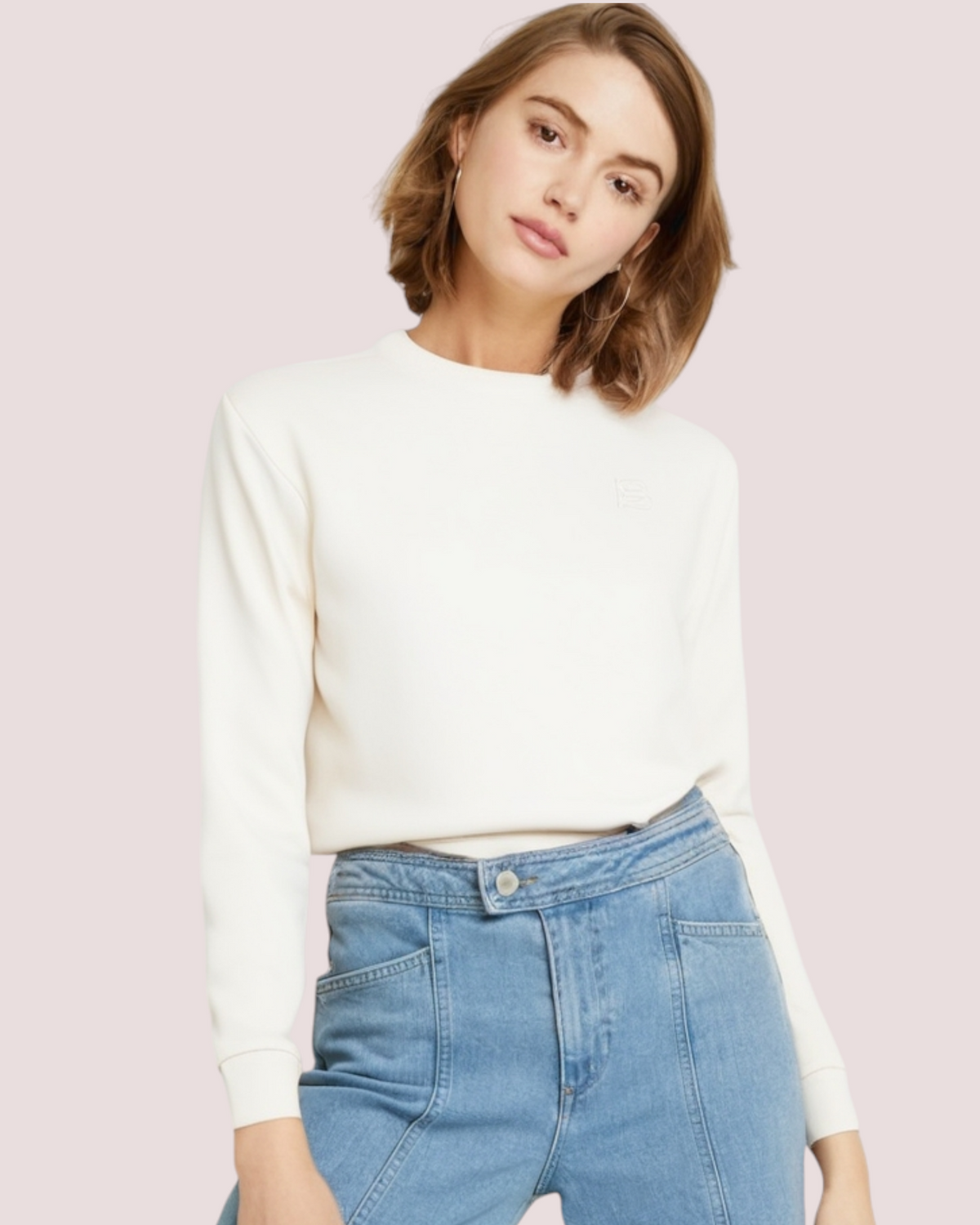 CROPPED IVORY SWEATSHIRT